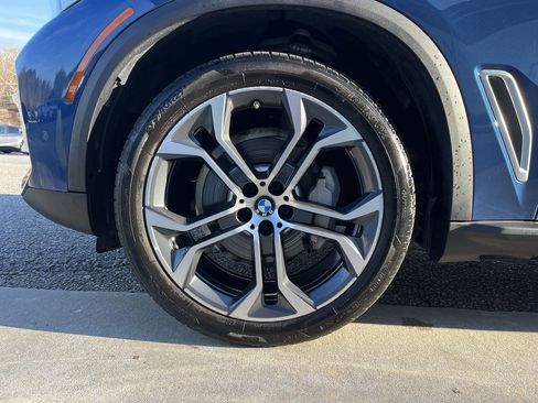 Used 2023 BMW X5 sDrive40i w/ Parking Assistance Package image 13