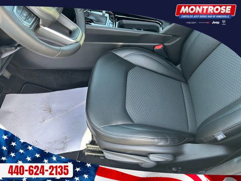 New 2026 Jeep Compass Latitude image 19