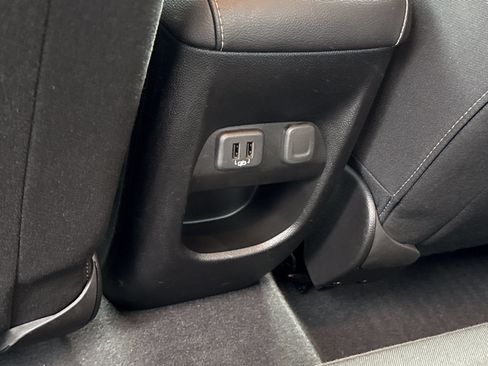 Used 2019 Chevrolet Colorado LT RWD image 11