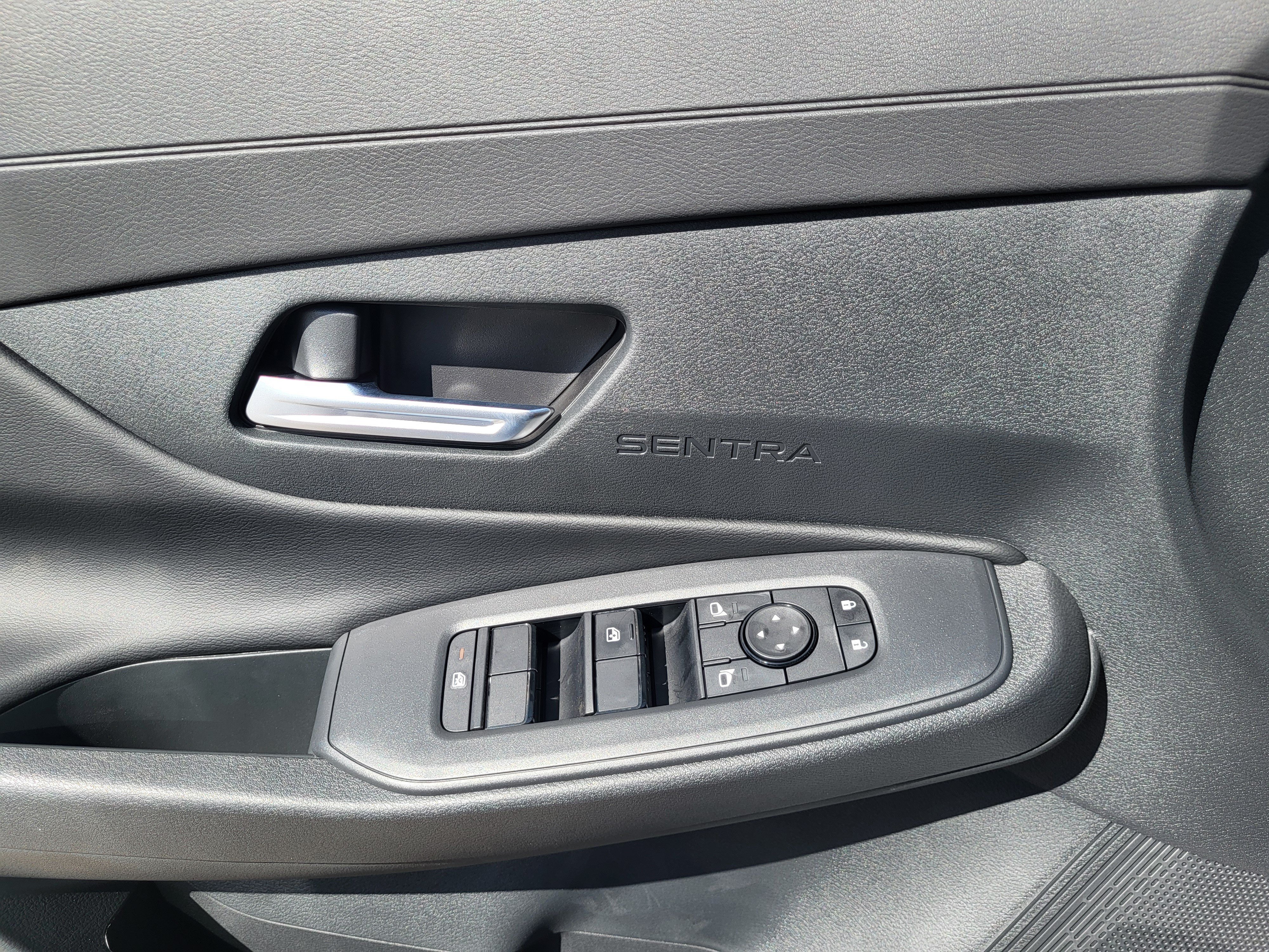 New 2026 Nissan Sentra SV w/ Floor Mat Package FWD image 19
