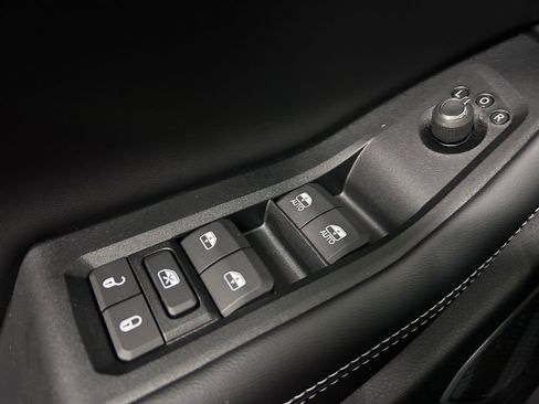 New 2026 Jeep Grand Cherokee L Limited AWD/4WD image 5