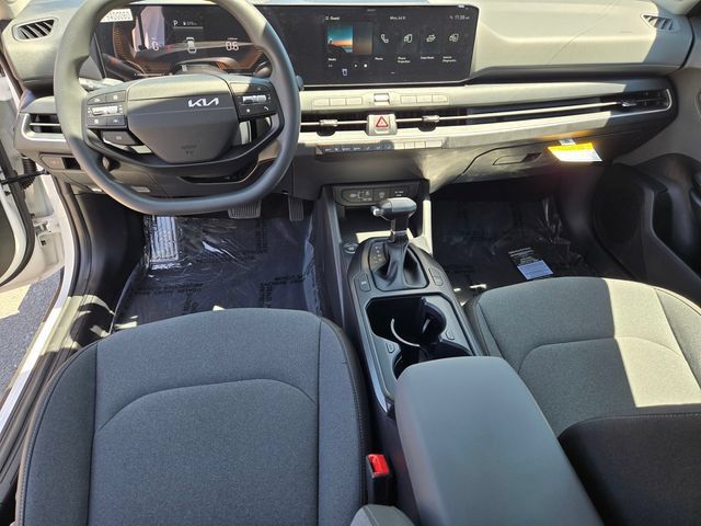 New 2026 Kia K4 FWD image 18