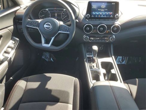New 2025 Nissan Sentra SR w/ Trunk Package image 22