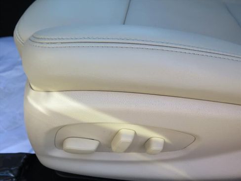 Used 2019 Cadillac CTS Luxury image 11