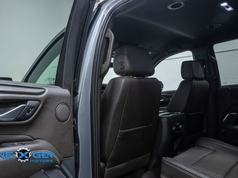 Used 2022 GMC Yukon Denali image 24