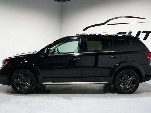 Used 2019 Dodge Journey Crossroad w/ Driver Convenience Group image 5