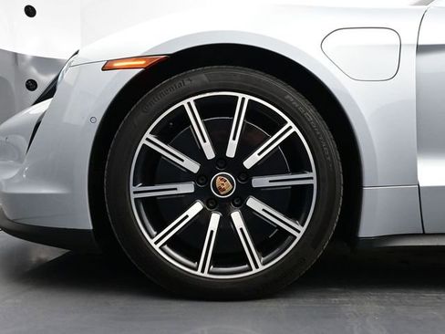 Certified 2020 Porsche Taycan 4S image 6