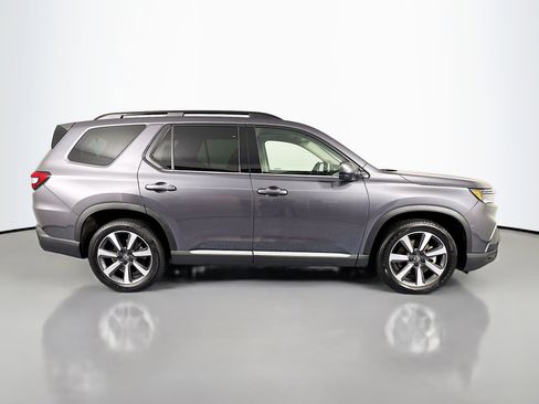 Certified 2023 Honda Pilot Elite image 4