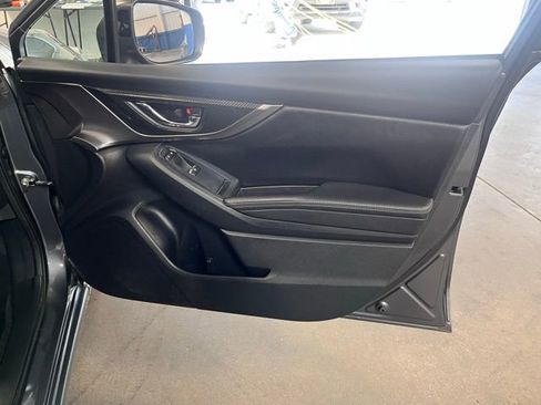 Used 2018 Subaru Impreza 2.0i Limited image 11