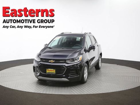 Used 2021 Chevrolet Trax LT w/ Driver Confidence Package image 52