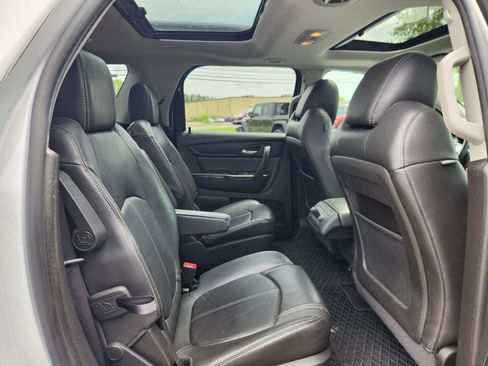 Used 2017 GMC Acadia Limited SLT AWD/4WD image 47