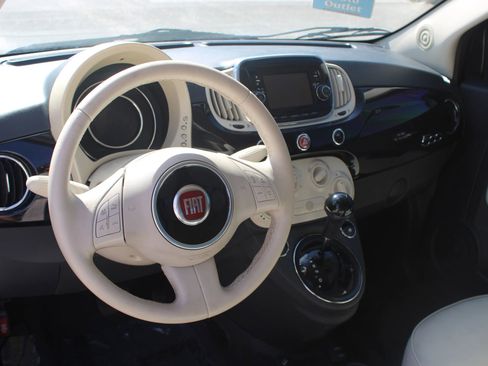 Used 2017 FIAT 500 Pop FWD image 9