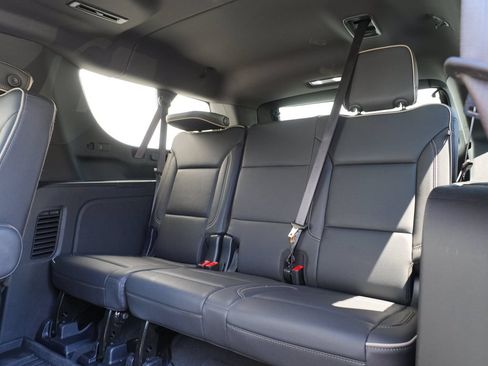 Used 2025 GMC Yukon XL Elevation w/ Elevation Premium Package AWD/4WD image 25