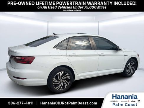 Used 2021 Volkswagen Jetta SEL FWD image 3