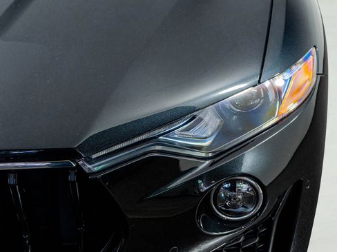 Used 2022 Maserati Levante Modena image 64