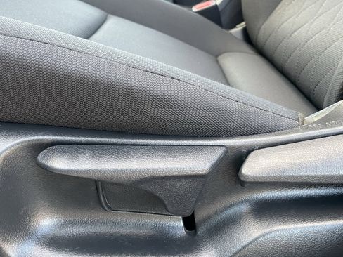 Used 2024 Toyota Corolla LE image 21