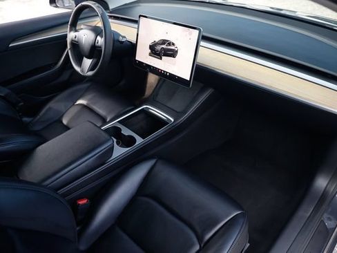 Used 2023 Tesla Model 3 Standard Range RWD image 18