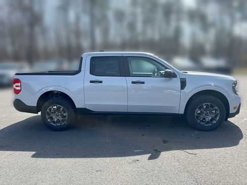 Used 2026 Ford Maverick XLT AWD/4WD image 9