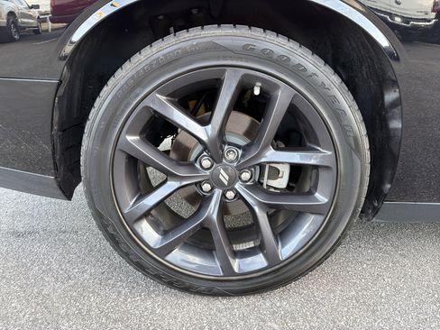 Used 2023 Dodge Challenger GT w/ Blacktop Package image 17