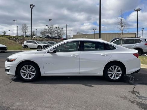 Used 2025 Chevrolet Malibu LT image 6
