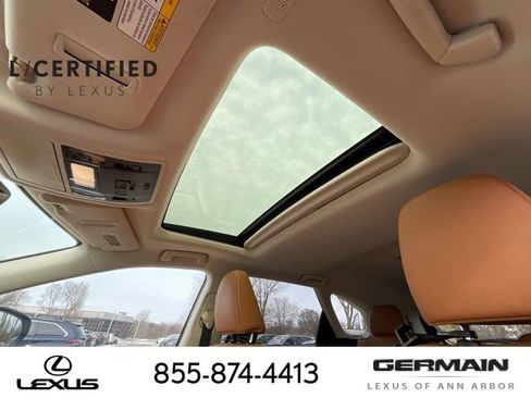 Used 2022 Lexus RX 450hL AWD w/ Premium Package image 21