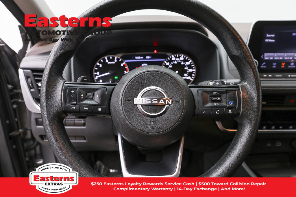 Used 2023 Nissan Rogue SV AWD/4WD image 11