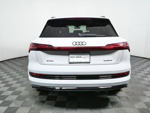 Used 2023 Audi e-tron Chronos w/ Chronos Package AWD/4WD image 29