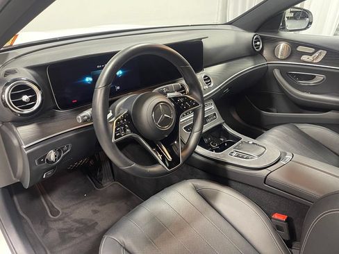 Certified 2021 Mercedes-Benz E 350 4MATIC Sedan image 21