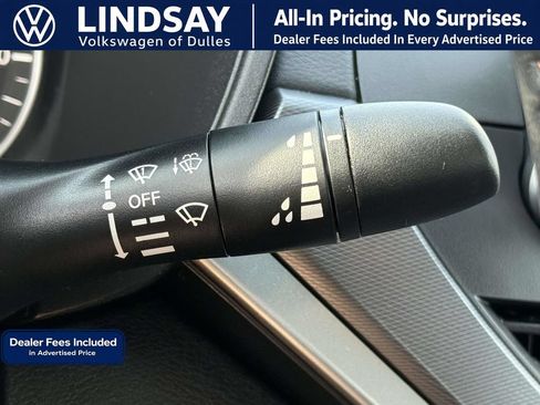 Used 2023 Nissan Altima 2.5 SR FWD image 24