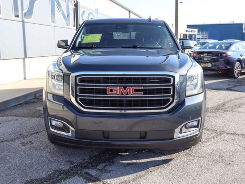 Used 2019 GMC Yukon XL SLT w/ Open Road Package image 2