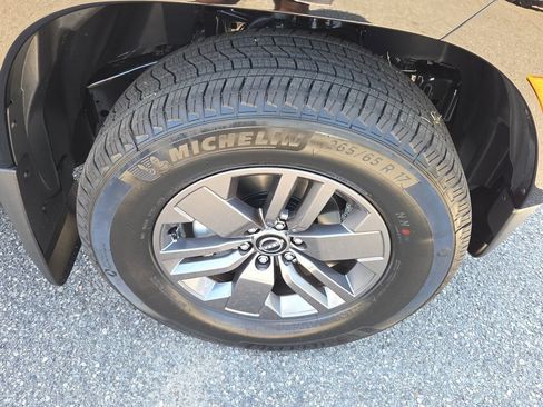 New 2026 Nissan Frontier SV w/ Tow Package RWD image 14