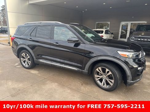 Used 2020 Ford Explorer Platinum image 3