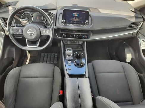 Used 2024 Nissan Rogue S image 24