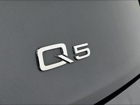 Certified 2024 Audi Q5 2.0T Premium Plus image 31