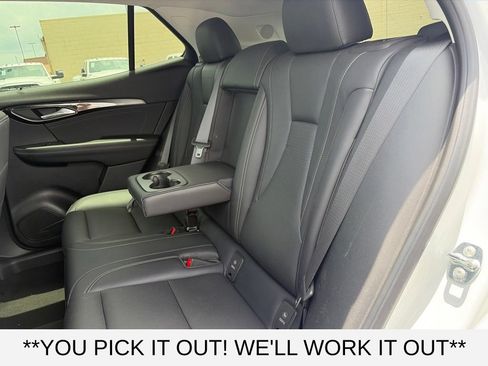 Used 2024 Buick Envision Preferred AWD/4WD image 9