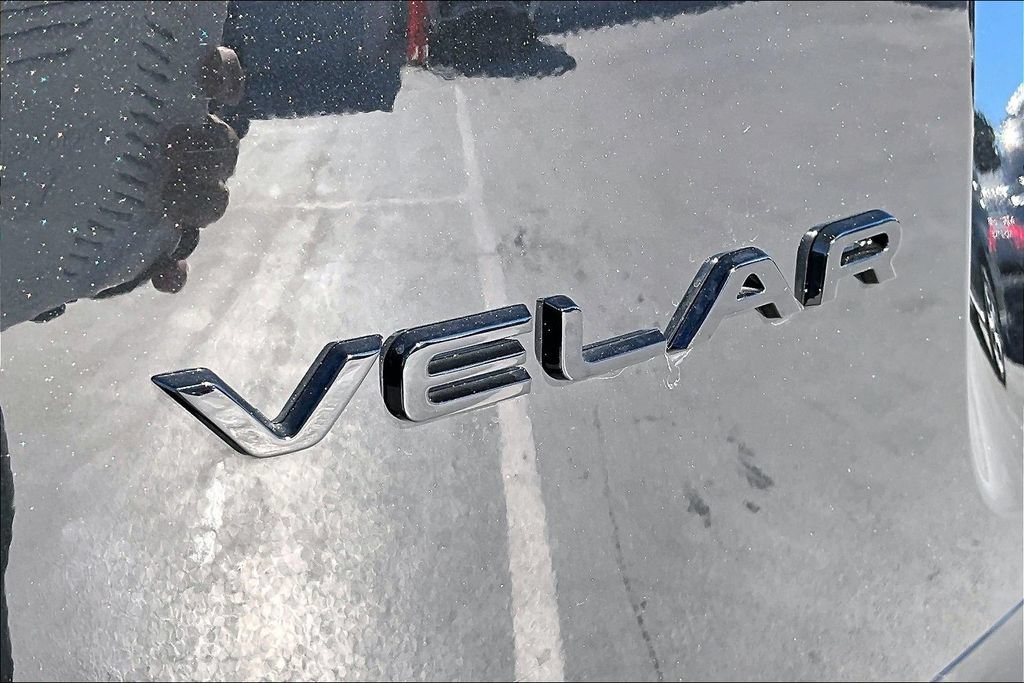 New 2026 Land Rover Range Rover Velar Dynamic SE AWD/4WD image 9