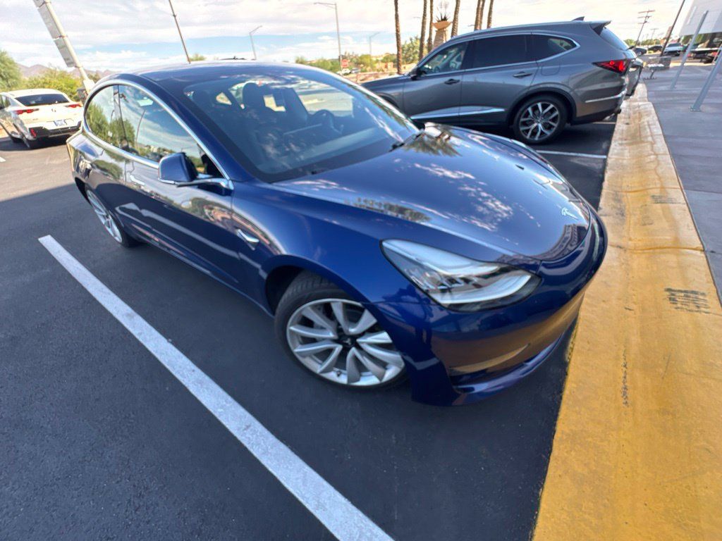 Used 2019 Tesla Model 3 Long Range AWD/4WD image 3