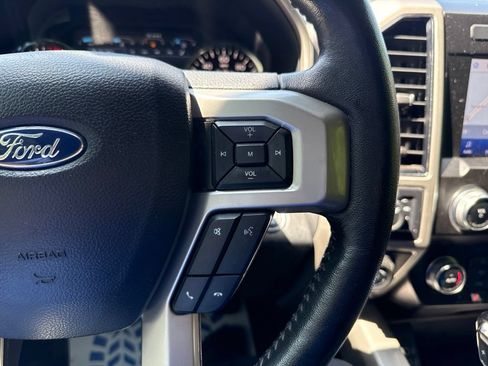 Used 2020 Ford F150 Lariat w/ Equipment Group 502A Luxury AWD/4WD image 17