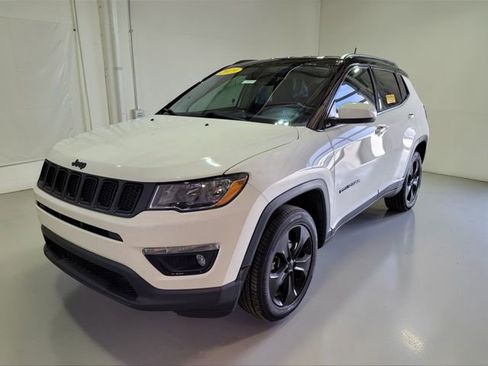 Used 2019 Jeep Compass Altitude image 13