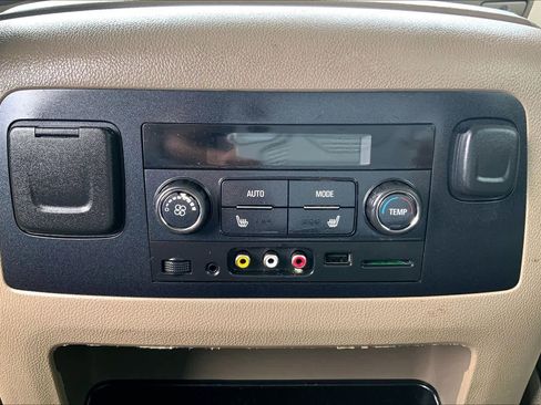 Used 2015 GMC Yukon XL SLT w/ Open Road Package image 36