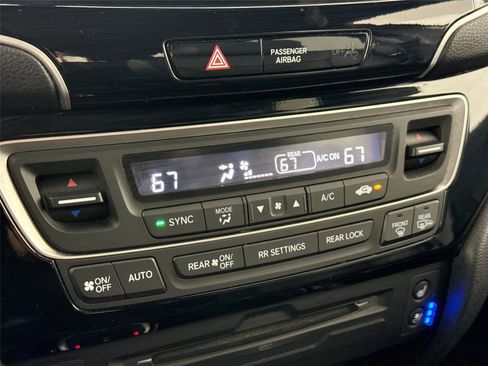 Used 2021 Honda Pilot Black Edition image 25