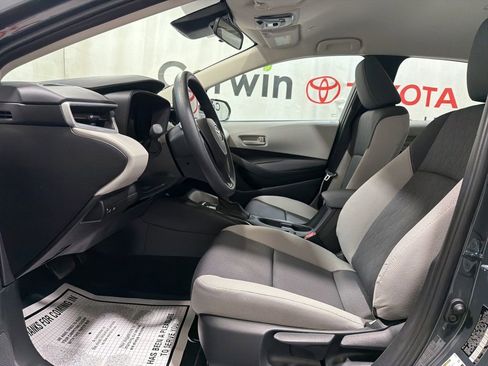 Used 2026 Toyota Corolla LE FWD image 24