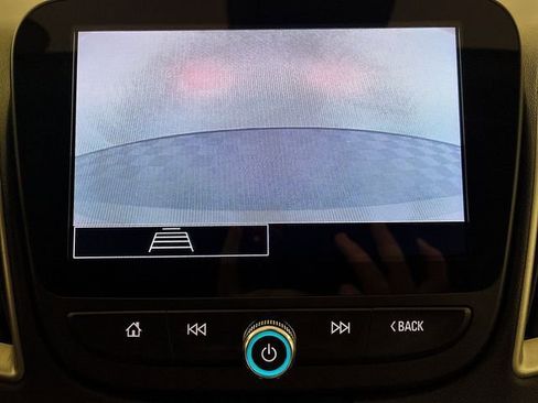 Used 2022 Chevrolet Malibu LS w/ Driver Confidence Package II image 22