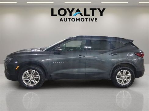 Used 2019 Chevrolet Blazer LT image 2