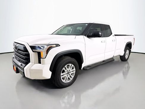 Used 2023 Toyota Tundra SR5 w/ SR5 Premium Package image 3