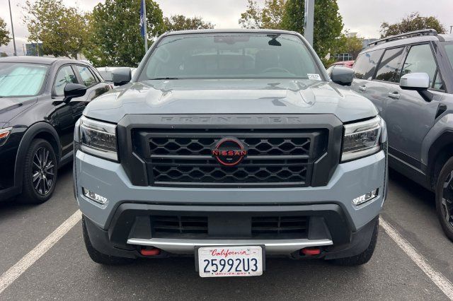 Used 2023 Nissan Frontier Pro-X w/ Pro Convenience Package RWD image 3