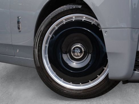 Certified 2024 Rolls-Royce Phantom Sedan w/ The Phantom Package RWD image 4