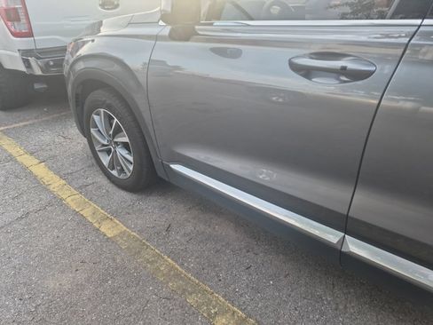 Used 2019 Hyundai Santa Fe SEL FWD image 6