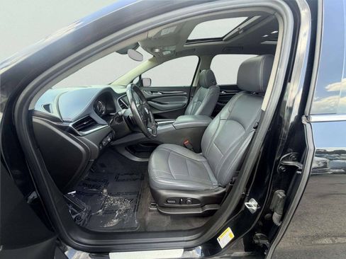 Used 2019 Buick Enclave Essence AWD/4WD image 16