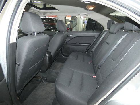 Used 2012 Ford Fusion SE image 22